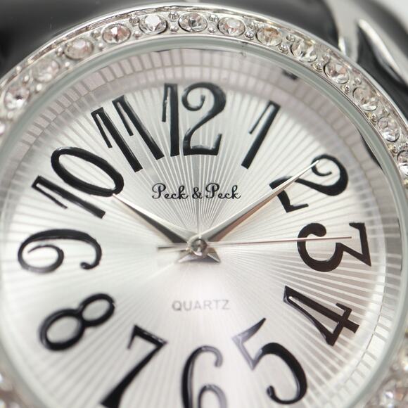 Peck & Peck Womens Cuff Watch 46mm Black Pebble Silver Tone w New Battery - Picture 8 of 12